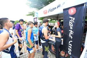 BIB: 150
                            <button type="button" onclick="openModal(4726155)" class="btn btn-primary btn-sm float-right btn-popup" data-toggle="modal" data-target=".modal-high-quality">
                        <i class="fas fa-shopping-cart"></i> Add to Cart
                    </button>
                                            <button type="button" onclick="isThisMe(4726155, true)" class="btn btn-success btn-sm float-right btn-popup btn-isme hidden" data-toggle="tooltip" data-placement="bottom" title="นี่คือรูปของคุณใช่ไหม คลิกที่นี่เพื่อเอาเข้าอัลบั้ม">
                        <i class="fas fa-plus"></i> Add to album
                    </button>
                    <button type="button" onclick="isThisMe(4726155, false)" class="btn btn-warning btn-sm float-right btn-popup btn-isnotme hidden">
                        <i class="fas fa-ban"></i> Remove from album
                    </button>